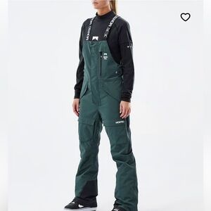 Montec Women's Green Ski & Snow Jacket